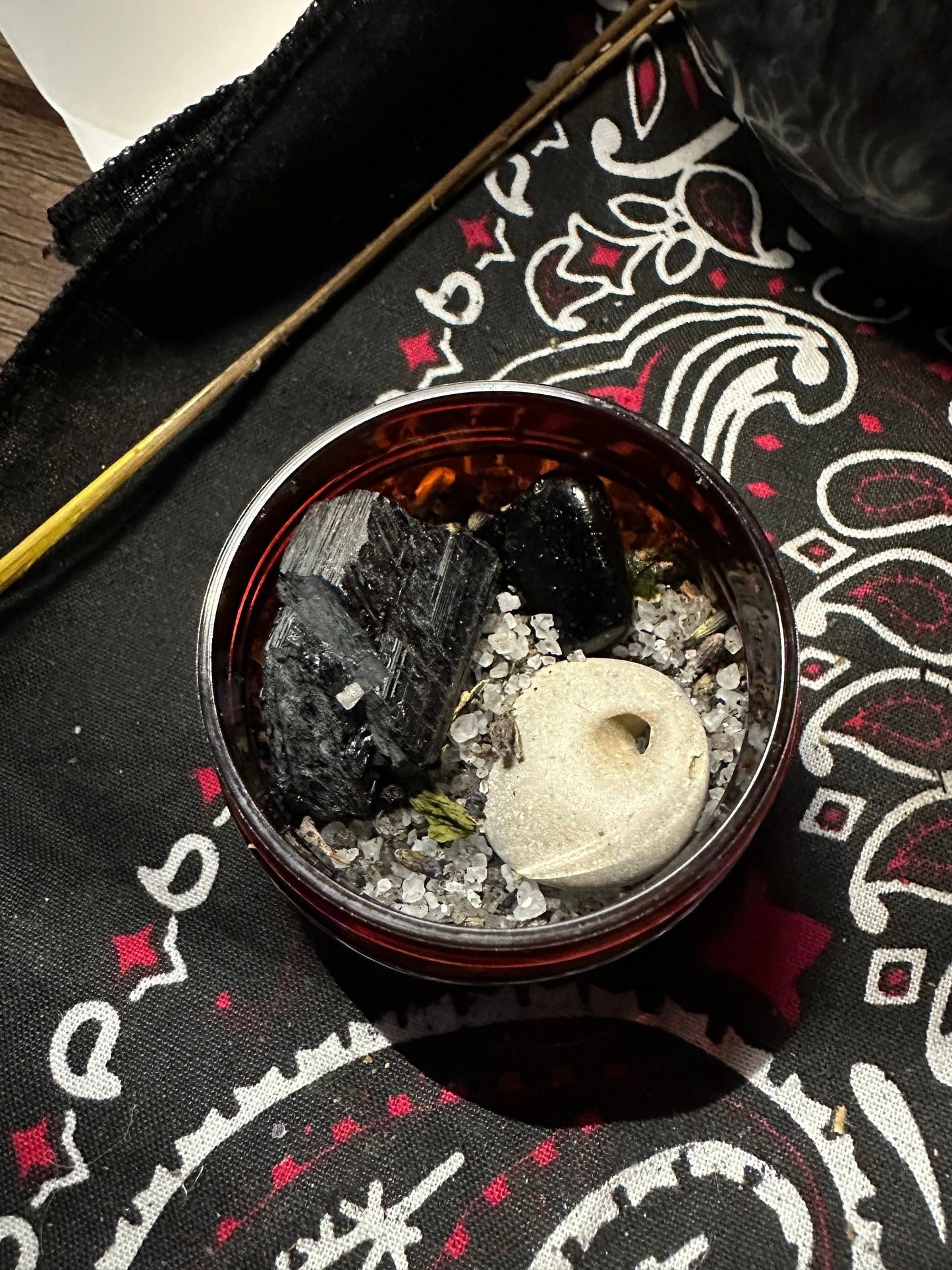 Travel Protection | Witches Black Salt | Altar Salt | Hag Stone