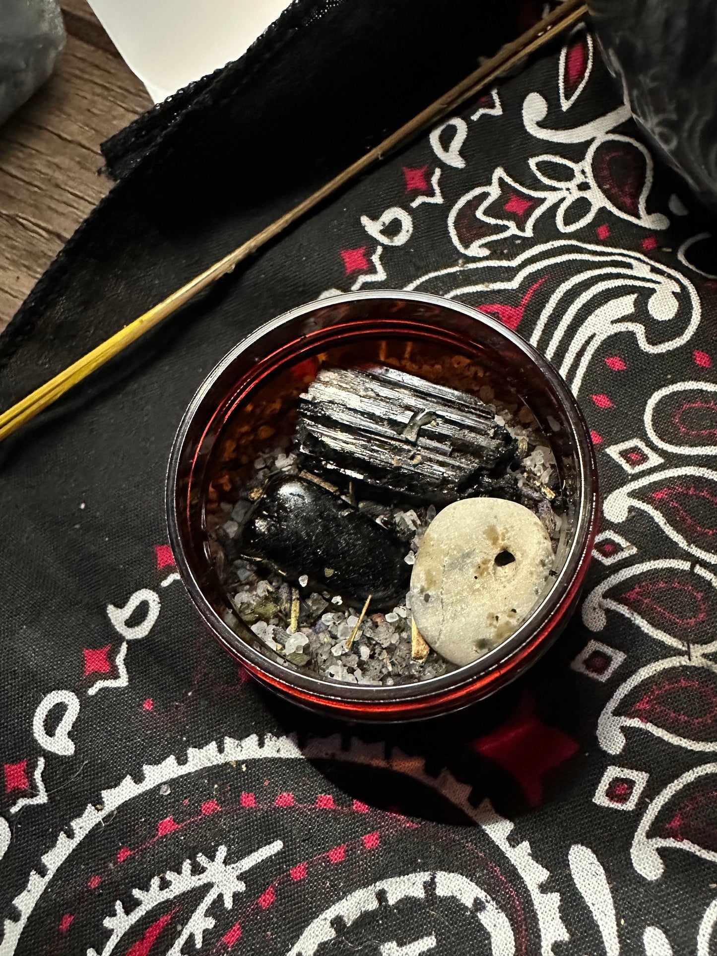 Travel Protection | Witches Black Salt | Altar Salt | Hag Stone